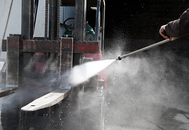 Playground Equipment Cleaning